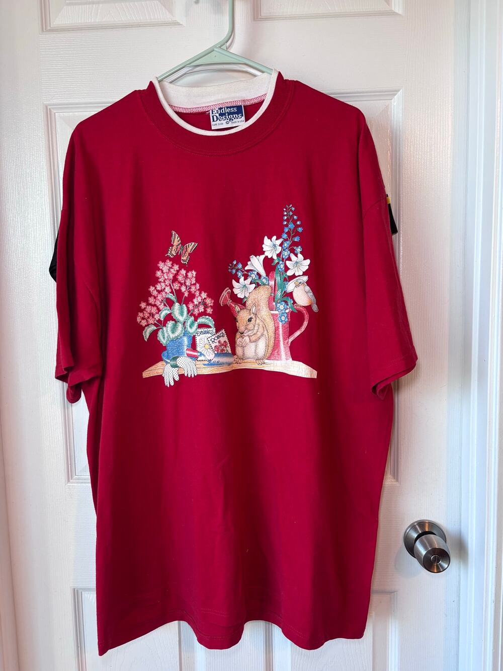 Vintage Endless Designs Garden Squirrel Floral Graphic T-Shirt Made in USA 2x